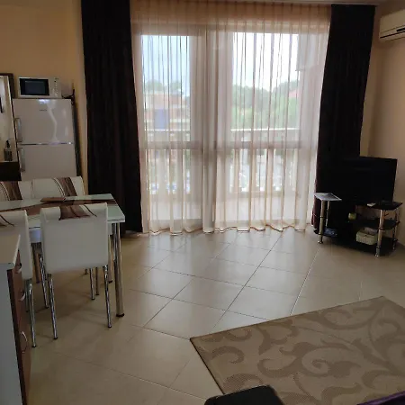 Kalia, Zweizimmer, Zweibalkon, Top-apartment